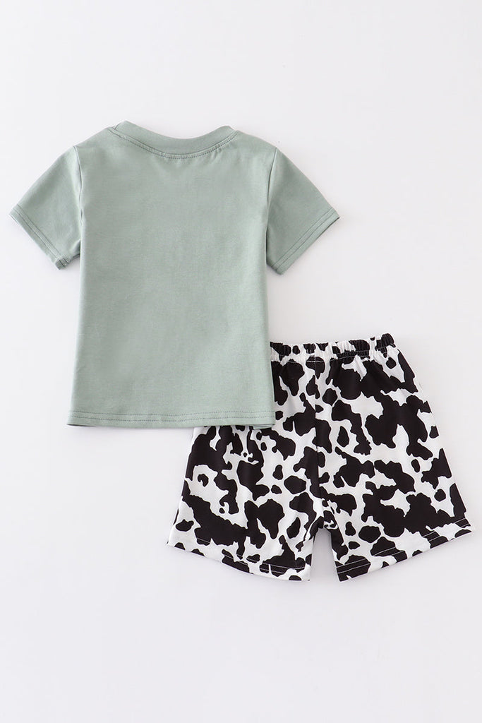 Green cows embroidery boy short set