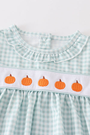 Green pumpkins embroidered girl set
