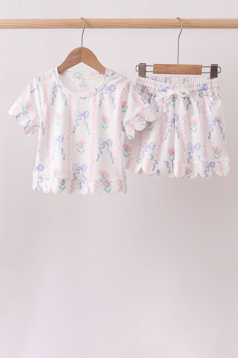 Floral bow print scalloped shorts set