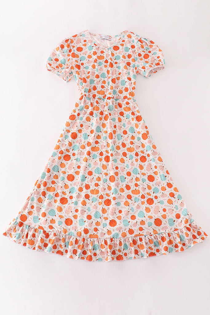 pumpkin orange dress Pumpkin dress, Orange dress, Fantasy dress, Halloween dress, Autumn dress, Winter dress
