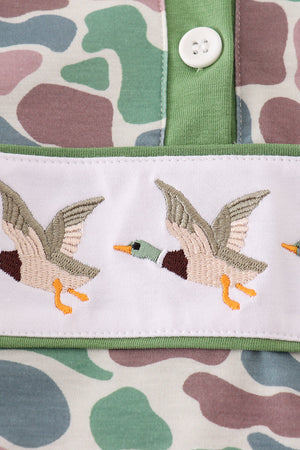 Camouflage mallard embroidery top