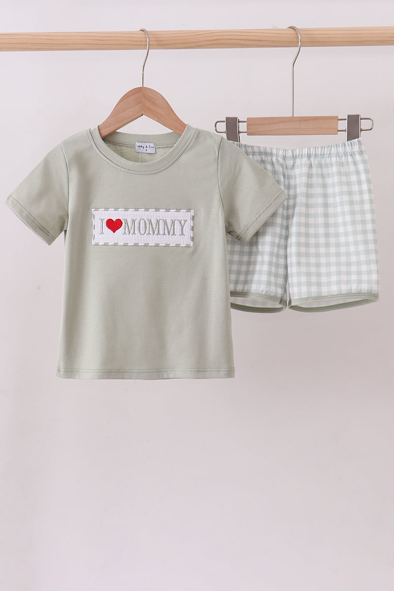 Green I love MOMMY smocked gingham shorts set