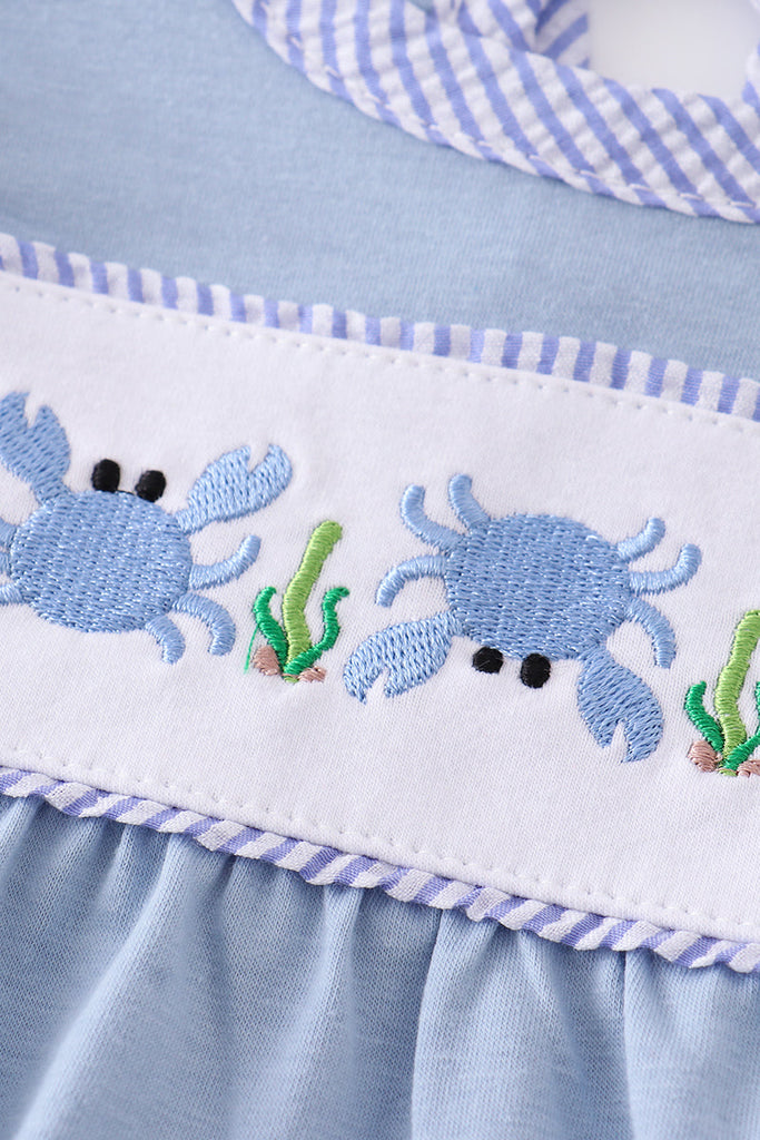 Blue crab embroidery girl bubble